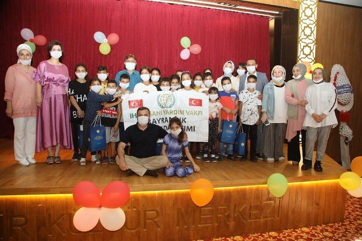 Başkan Kocaispir, bayram öncesi yetimleri sevindirdi G5