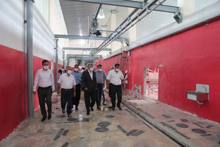 Başkan Beyazgül hayvan borsası esnafını ziyaret etti G2