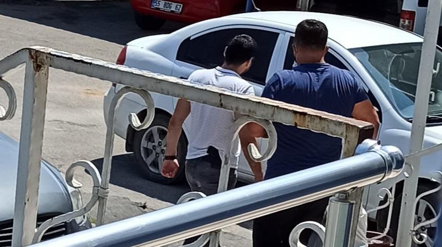 Cami avlusunda bıçaklama olayının şüphelisi yakalandı