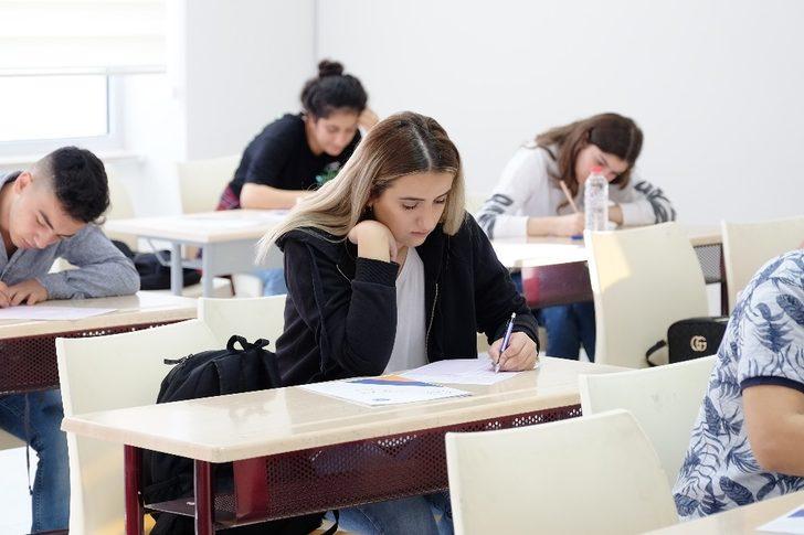 Üniversite yolunda ilk adımı Büyükşehir’le atın G2