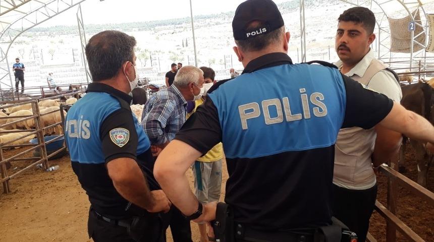 Kurban satanlara sahte para uyarısı