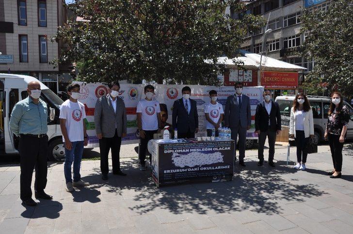 LGS tercih dönemi öncesinde PYK üyeleri öğrencileri teşvik etmek amacıyla çeşitli etkinlikler düzenlemeye devam ediyor G2