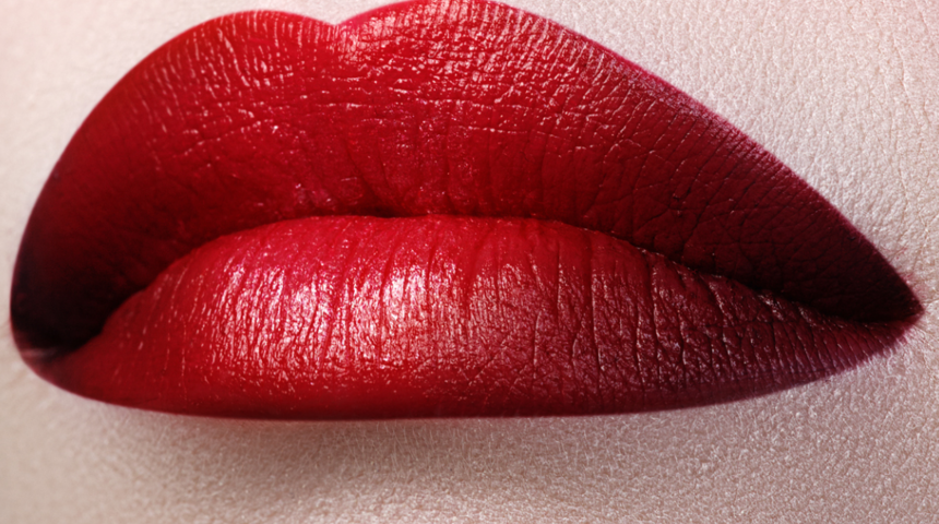 Dudak şişmesi : Neden olur, nasıl ge&ccedil;er?