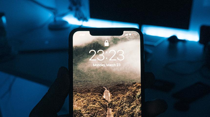 Sızıntı kaynakları haklı çıktı: iPhone 12'nin ekran paneli görüntülendi!