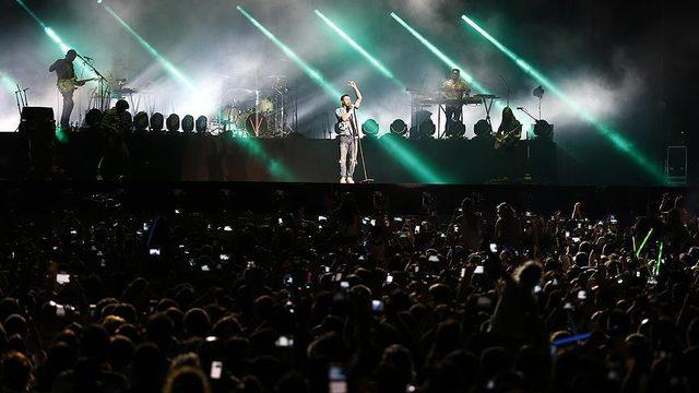 Rüyada ünlü görmek ne anlama gelir? Rüyada ünlü oyuncu, futbolcu görmek