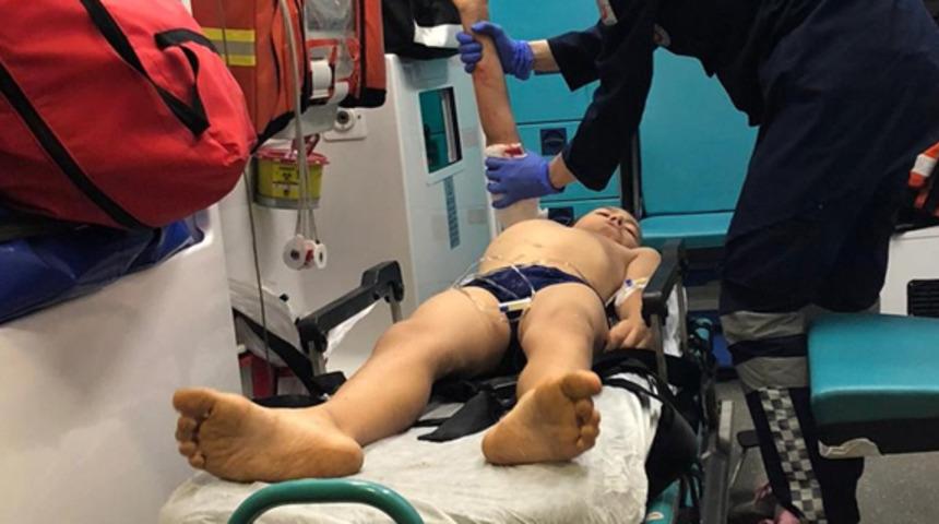 Y&uuml;zmek i&ccedil;in girdi, dehşeti yaşadı