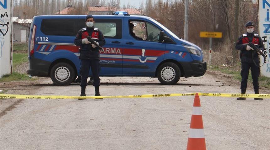 Ekmek yapmak i&ccedil;in bir araya gelmişler! Kayseri'de 10 ev koronavir&uuml;s karantinasına alındı