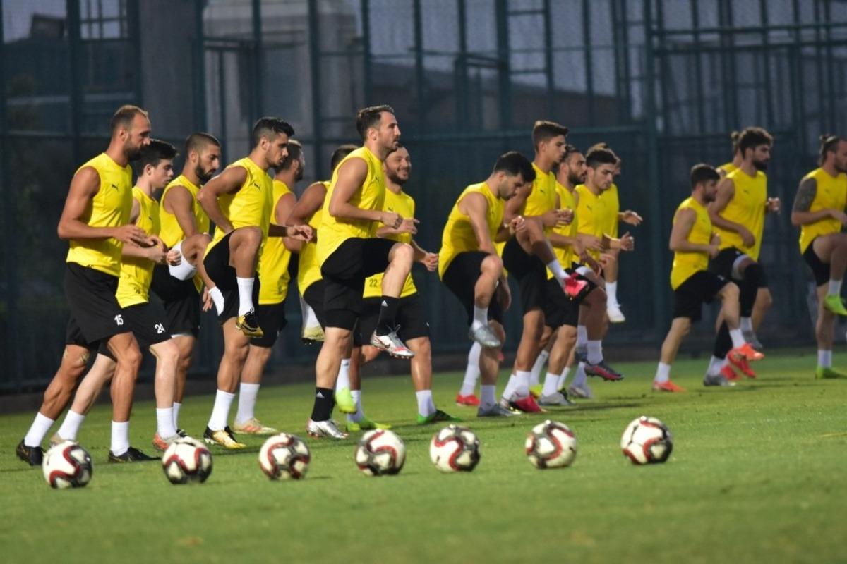 Manisa FK, final saatini beklemeye başladı