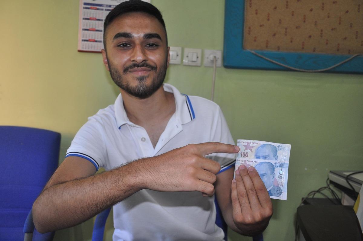 Bankamatikten &ccedil;ektiği hatalı basım 100 lirasına teklif bekliyor