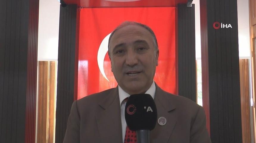 1915 &Ccedil;anakkale Şehit ve Gazi Yakınları Derneği&rsquo;nden gen&ccedil;lere tiyatro daveti