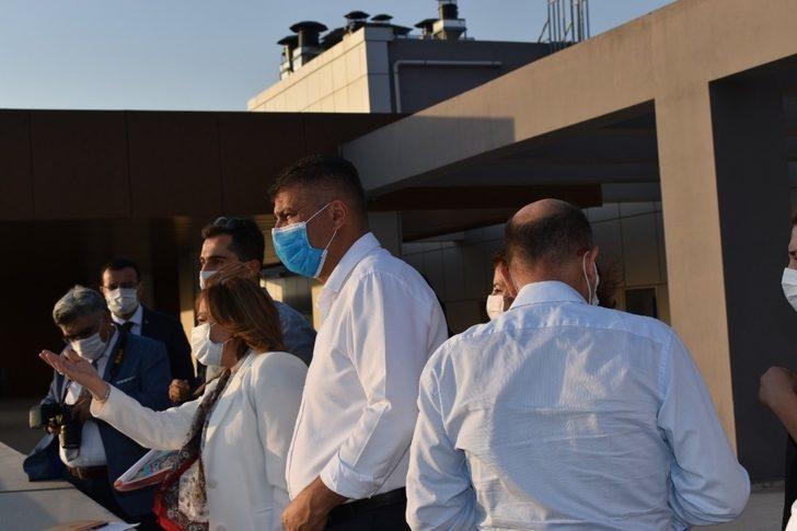 Rektör Karabulut, Eğitim ve Araştırma Hastanesini ziyaret etti G4