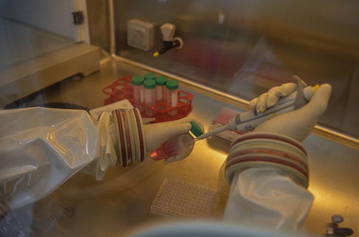 İlk kez görüntülendi! Koronavirüs için hem ilaç üreten hem aşı geliştiren tek tesis G1