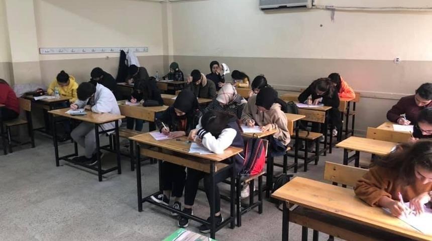 Kepez&rsquo;den &uuml;niversite adaylarına &uuml;cretsiz tercih danışmanlığı