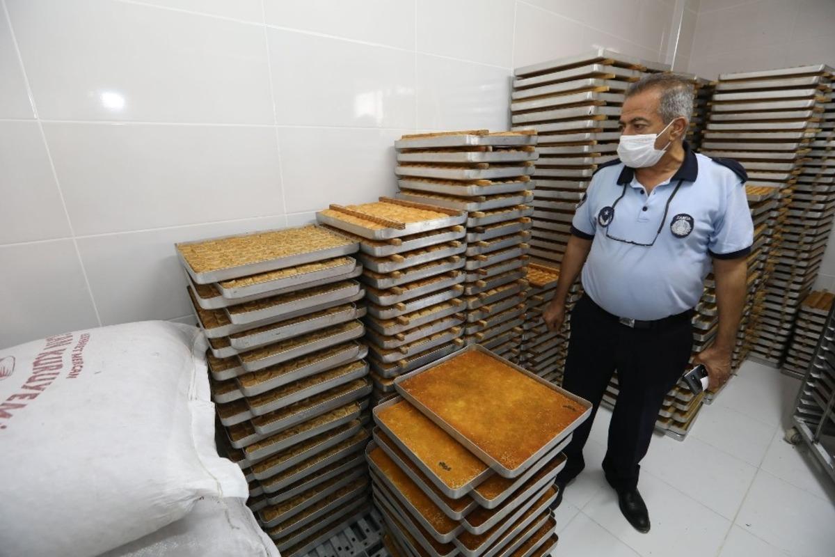 Buca&rsquo;da bayram &ouml;ncesi sıkı denetim