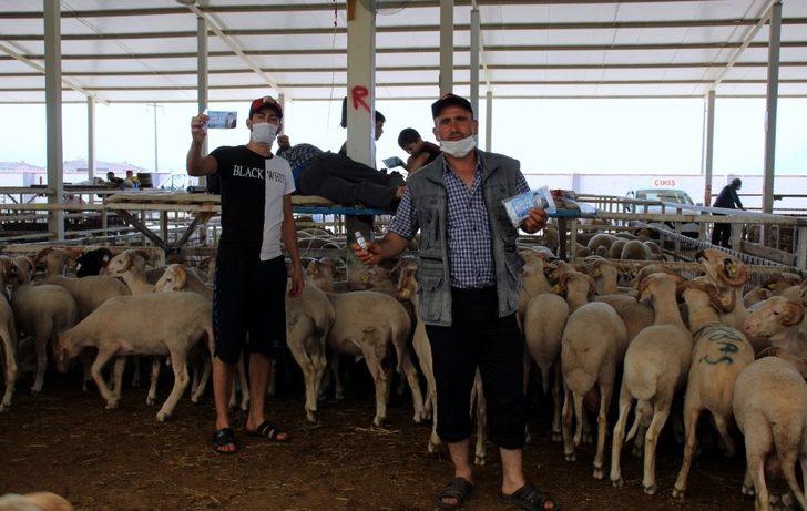 Nazilli’de Korona Timi bayram öncesi iş başında G2