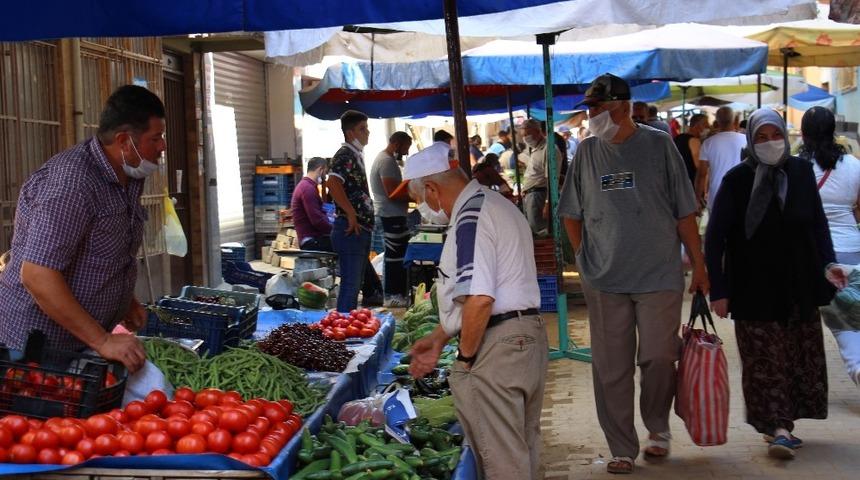 Efeler&rsquo;de bayram s&uuml;resi boyunca pazar yerleri kapalı olacak