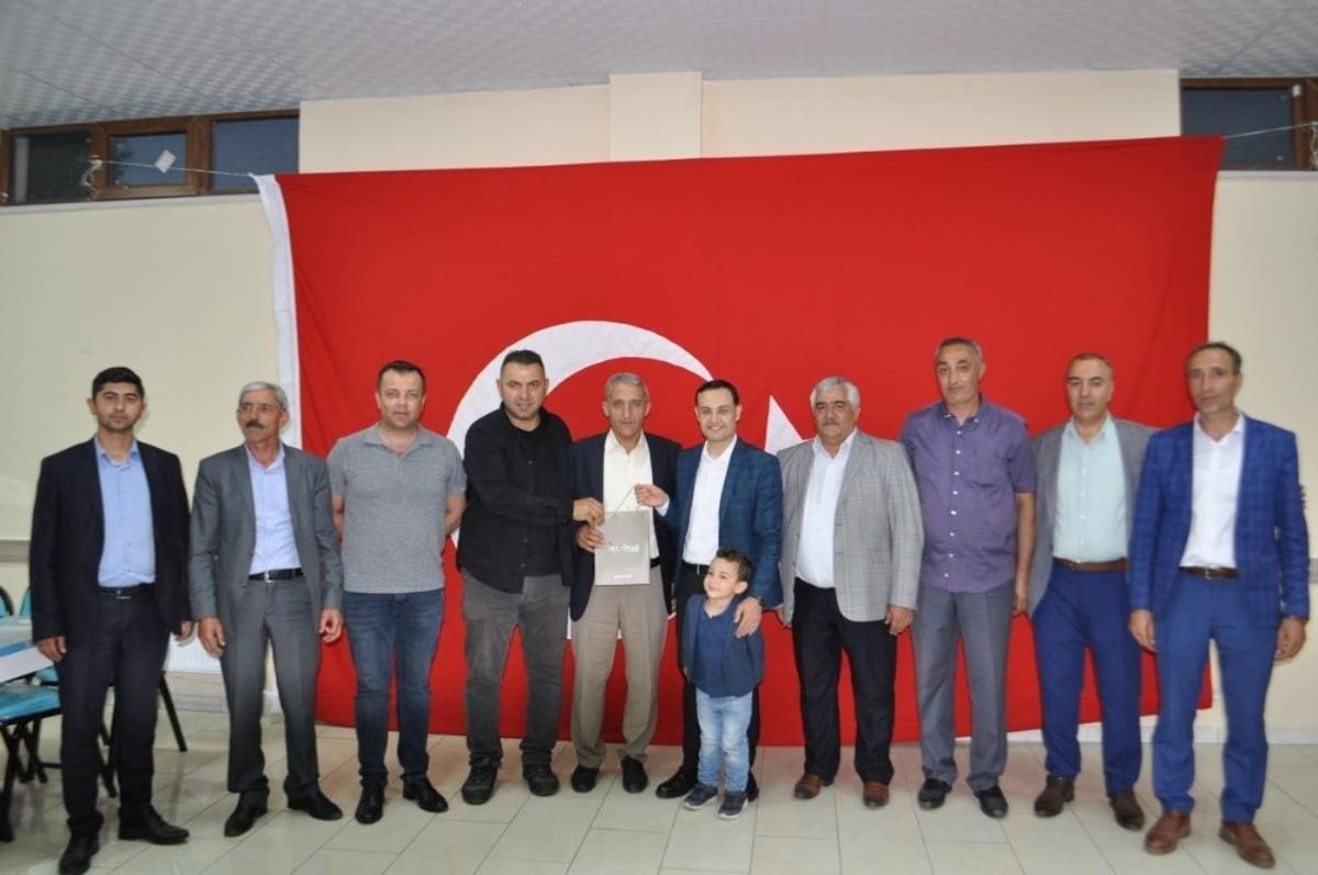 Kaymakam Ko&ccedil;&rsquo;a, Arpa&ccedil;ay&rsquo;da veda yemeği