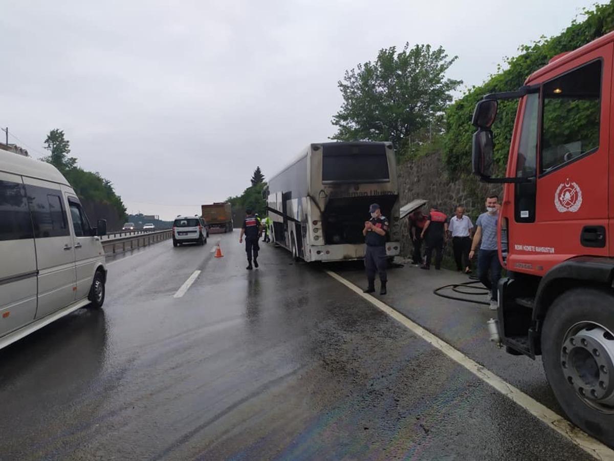 Giresun&rsquo;da otob&uuml;s yangını korkuttu