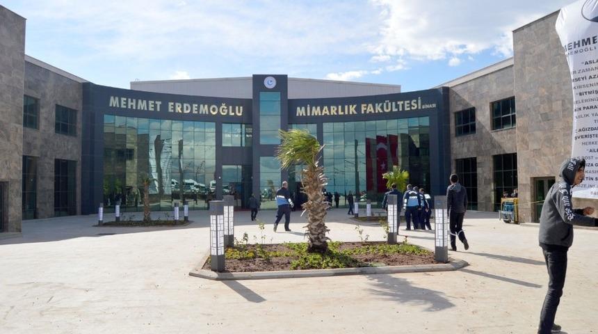 &Ouml;ğrencilere iş, staj ve burs imkanı