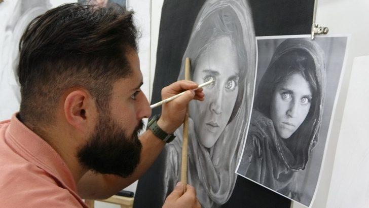 Muşlu gencin hayatı tanıştığı İtalyan ressamla değişti G2