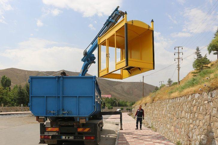 Bitlis’te otobüs durakları yenileniyor G1