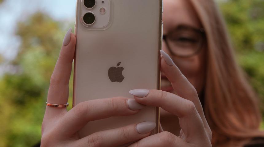 Xiaomi, MIUI 12'yi iOS 14'teki Back Tap özelliği ile güçlendiriyor!