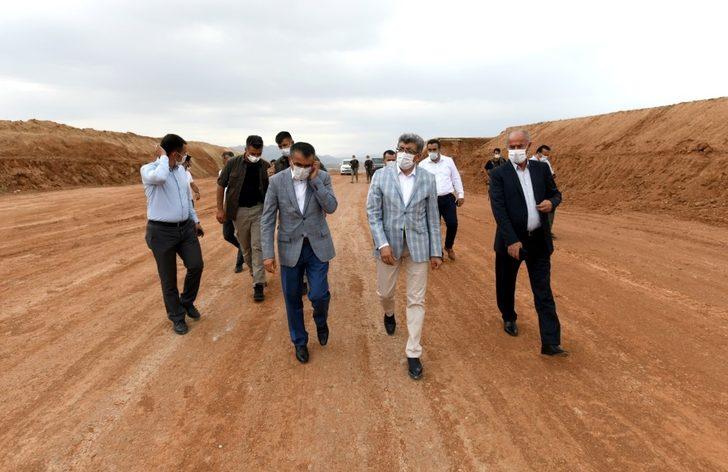 Vali Bilmez, OSB’de kurulacak tekstilkent alanında incelemelerde bulundu G1