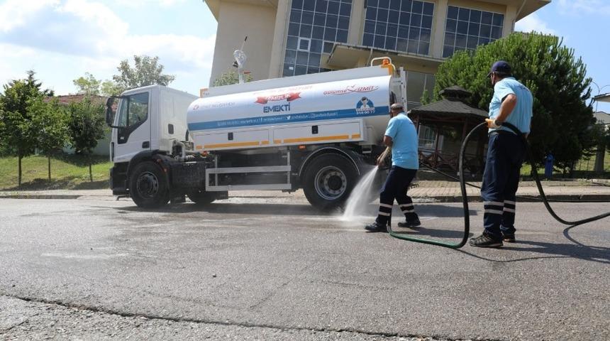 İzmit sokaklarında bayram temizliği
