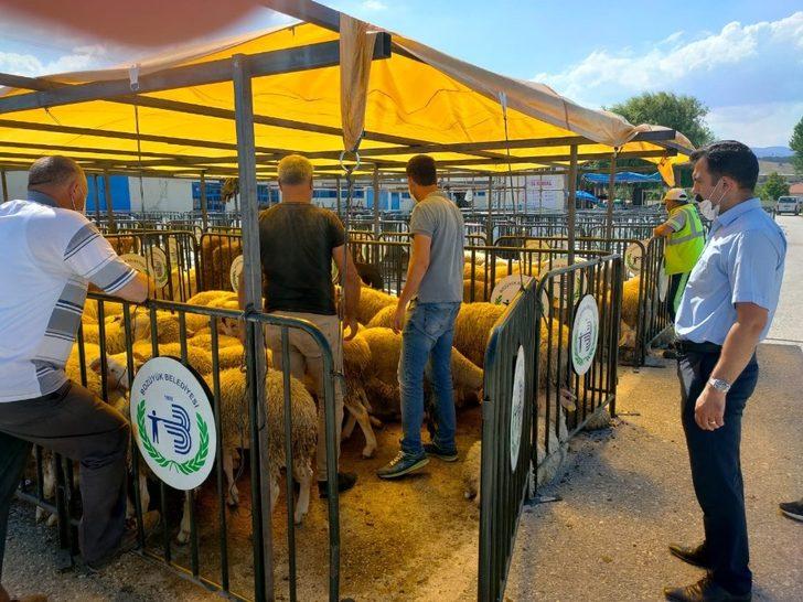 Kurban satış ve kesim yerleri denetlendi G2