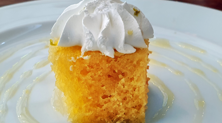 Portakallı ıslak kek tarifi: Tarifini vermekten yorulacaksınız