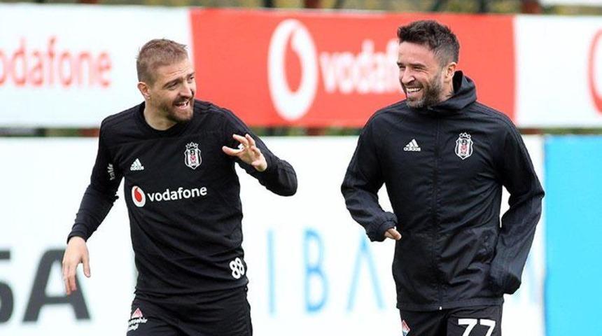 Ahmet Nur &Ccedil;ebi'den G&ouml;khan G&ouml;n&uuml;l ve Caner Erkin a&ccedil;ıklaması