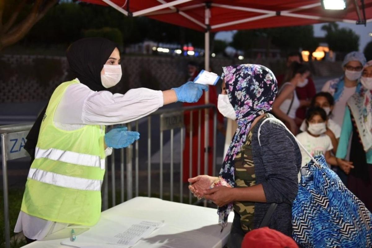 Tuzla&rsquo;da sahne senin, performans senin
