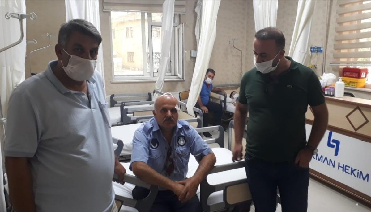 Bayram denetimi yapan b&uuml;y&uuml;kşehir zabıtasına &ccedil;irkin saldırı; 3 yaralı