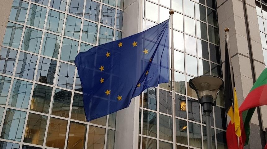 Karadeniz'de sular ısınıyor! Rusya'nın savaş gemisi hamlesine AB'den sert uyarı