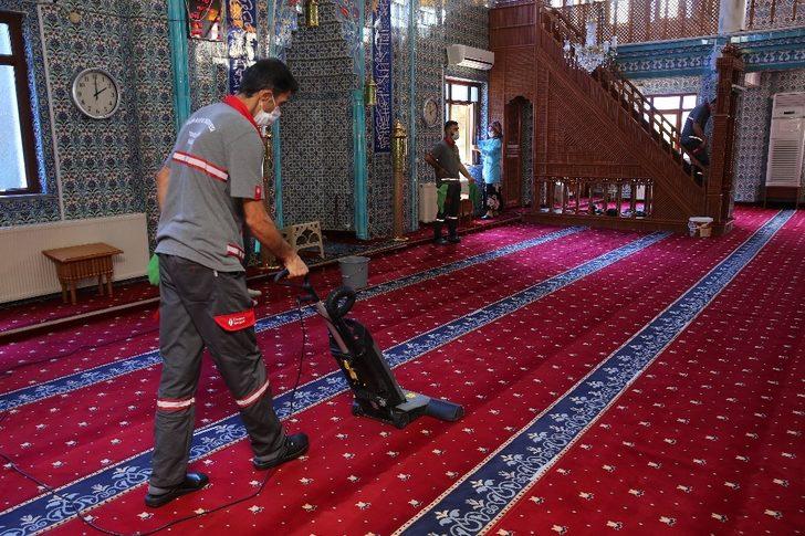 Ümraniye’deki camiler bayramda Kabe kokusu ile kokacak G4