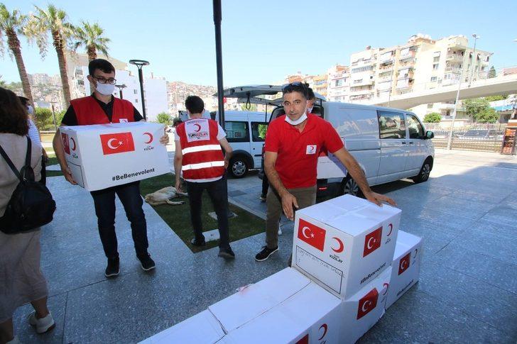 Bayraklı’da çocuklara bayram sürprizi G4