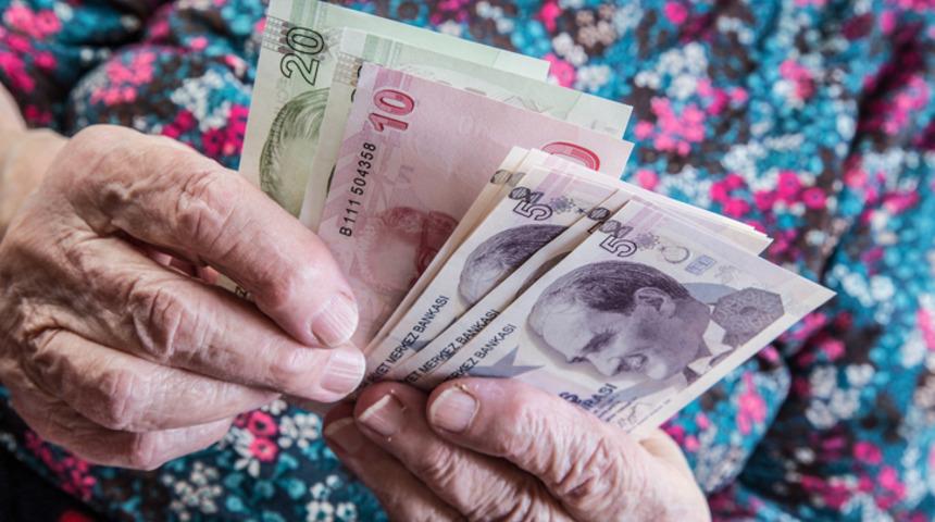 2022 Engelli aylığı ne zaman yatacak? Yaşlı aylığı yatıyor mu? Bakan açıkladı: Yaşlı ve engelli maaşı yatıyor!