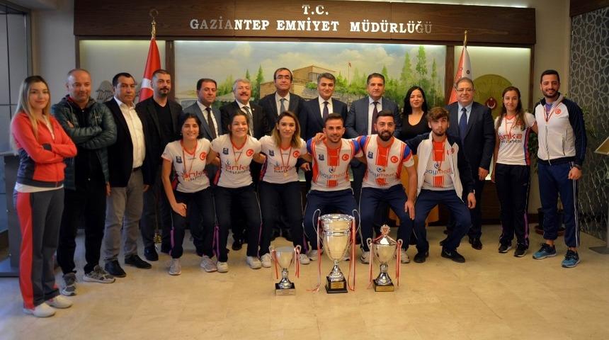 Polisg&uuml;c&uuml; Spor Kul&uuml;b&uuml; Başkanı Kaplan&rsquo;dan bayram mesajı
