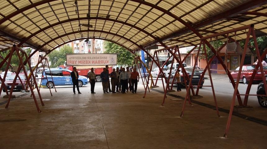 Şehzadeler&rsquo;de d&ouml;rt noktada kurban kesilebilecek