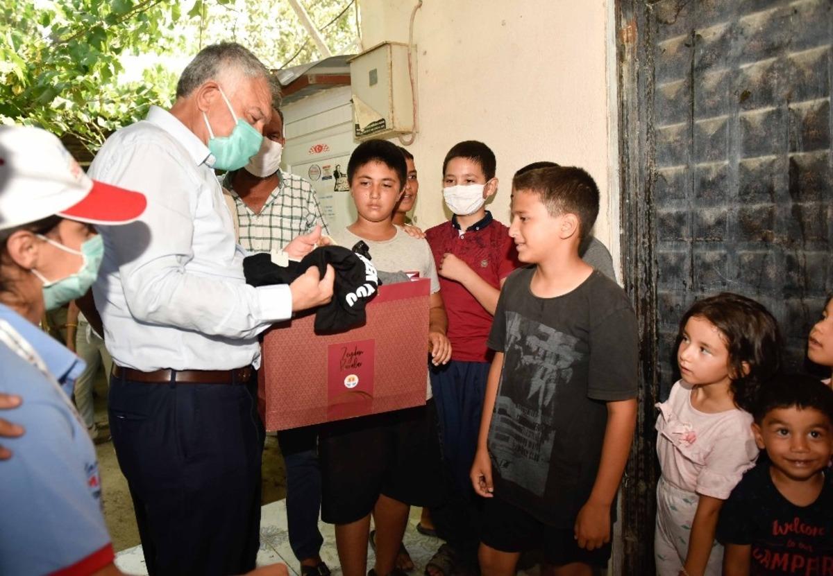 Karalar: "Adana&rsquo;ya derman oluyoruz"