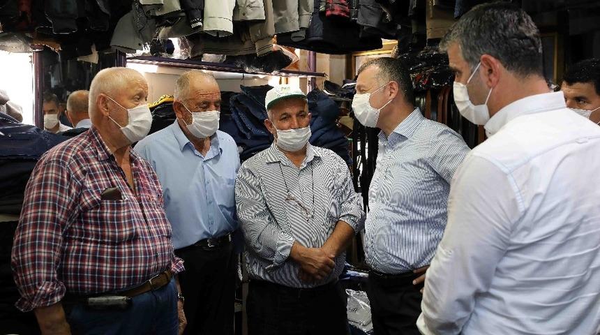 Başkan B&uuml;y&uuml;kakın, Kandıra esnafıyla buluştu