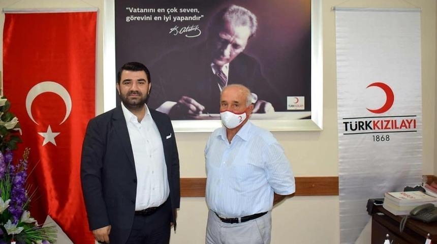 Başkan B&uuml;n&uuml;l&rsquo;den Kızılay ve Diyanet Vakfı&rsquo;na kurban bağışı