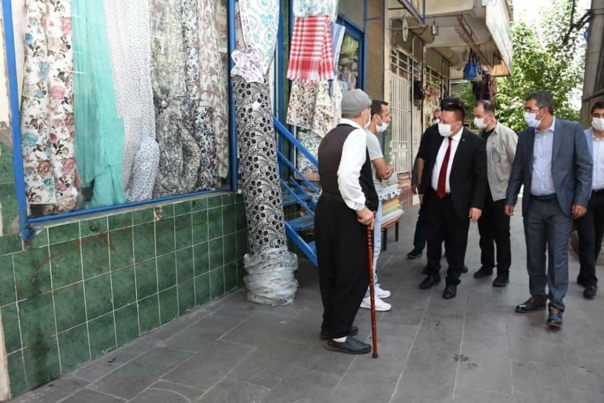 Başkan Beyoğlu: "Korona vir&uuml;se bayram yaptırmayalım"