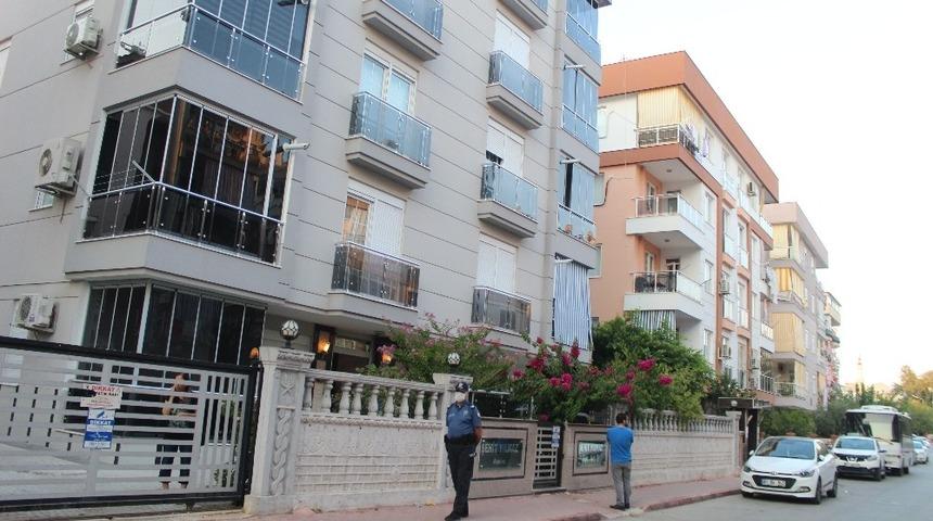 Yaşlı adamın intihar mesajı polisi harekete geçirdi