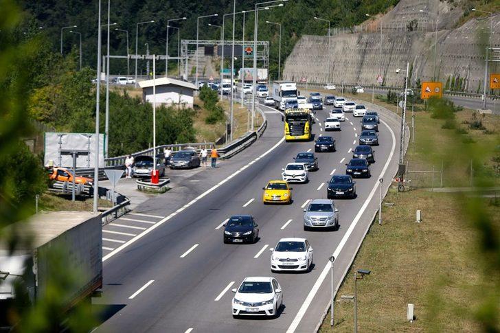 Bayram yoğunluğu erken başladı! İşte TEM'den gelen kareler G1