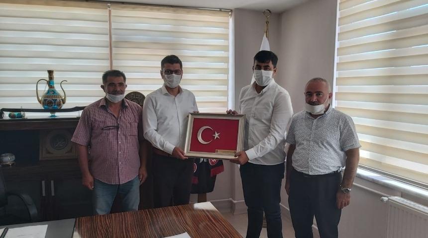 İş&ccedil;ilerin bayram sevinci