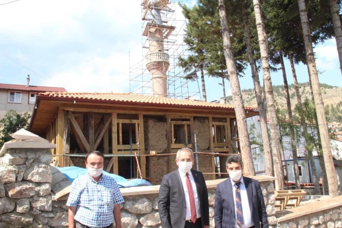 Şeyh İsmail Rumi Camisinde restorasyon s&uuml;r&uuml;yor