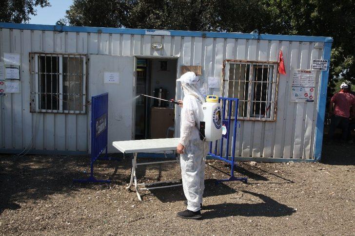 Kartal Belediyesi kurban satış ve kesim alanlarını dezenfekte etti G1