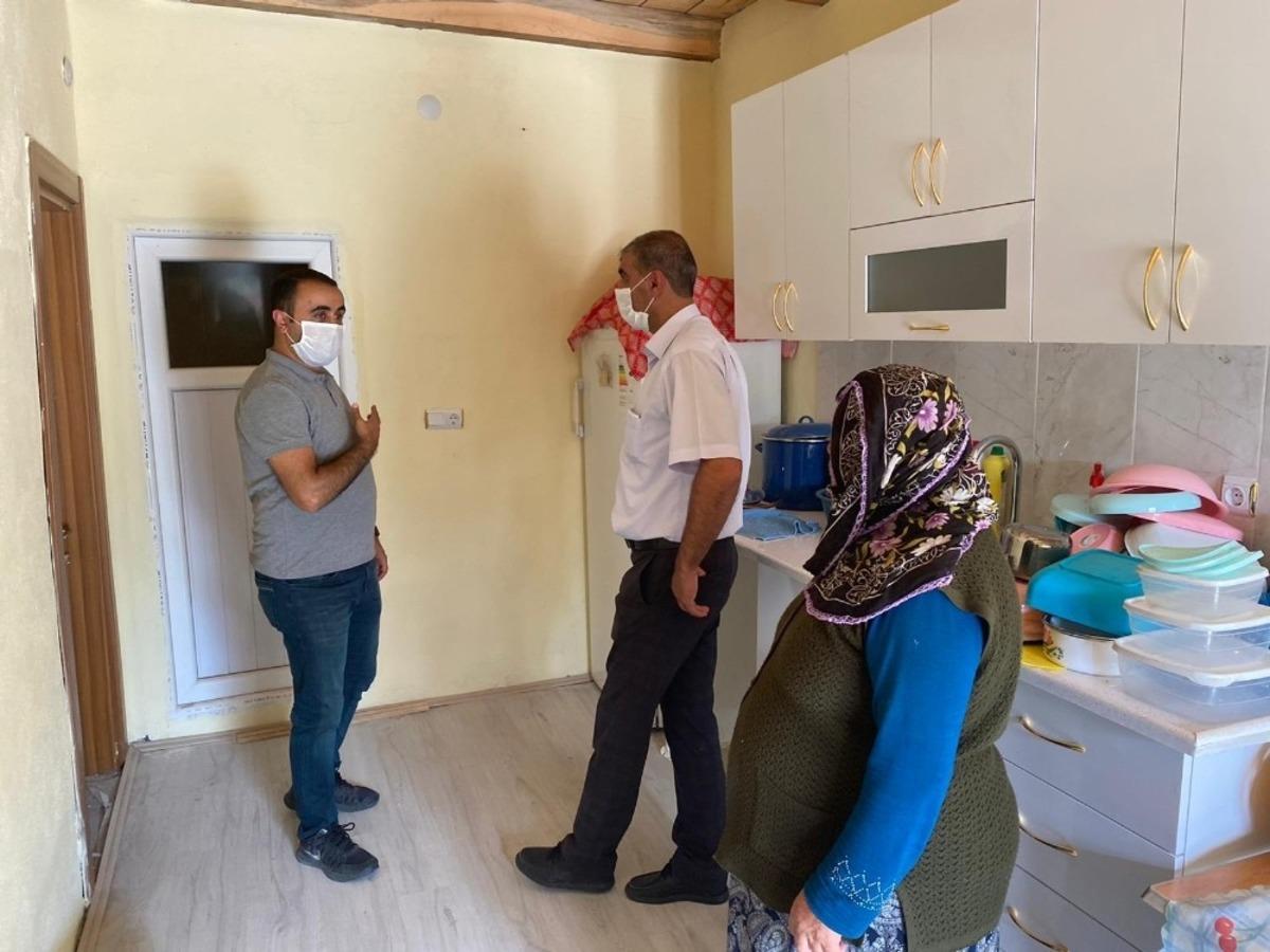 &Uuml;lkinar Nine evine kavuştu