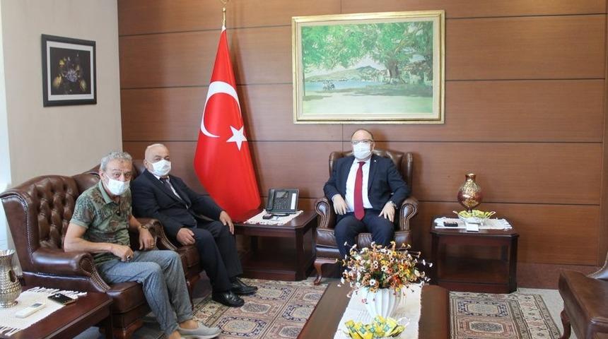 Sarıoğlu, Vali Tutulmaz ile bir araya geldi